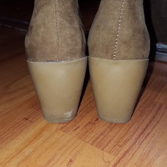 Jellypop Tan Boots - Picture 3 of 5